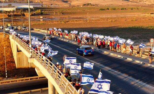 تظاهرات ۱۰۰ هزار نفری در هفته سی و ششم اعتراضات در سرزمینهای اشغالی + عکس