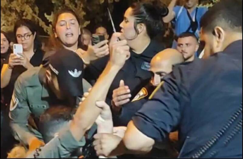 تظاهرات ۱۰۰ هزار نفری در هفته سی و ششم اعتراضات در سرزمینهای اشغالی + عکس