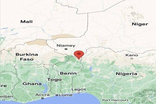 صفآرایی نظامیان «اکواس» و نیجر در مرز «بنین»