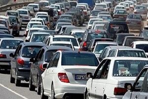 ترافیک نیمه سنگین در جاده رشت ـ قزوین