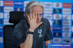 درخواست سرمربی الهلال: خارجیها را افزایش دهید!