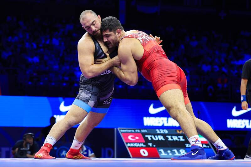 تمجید اتحادیه جهانی کشتی از ملیپوش ایران