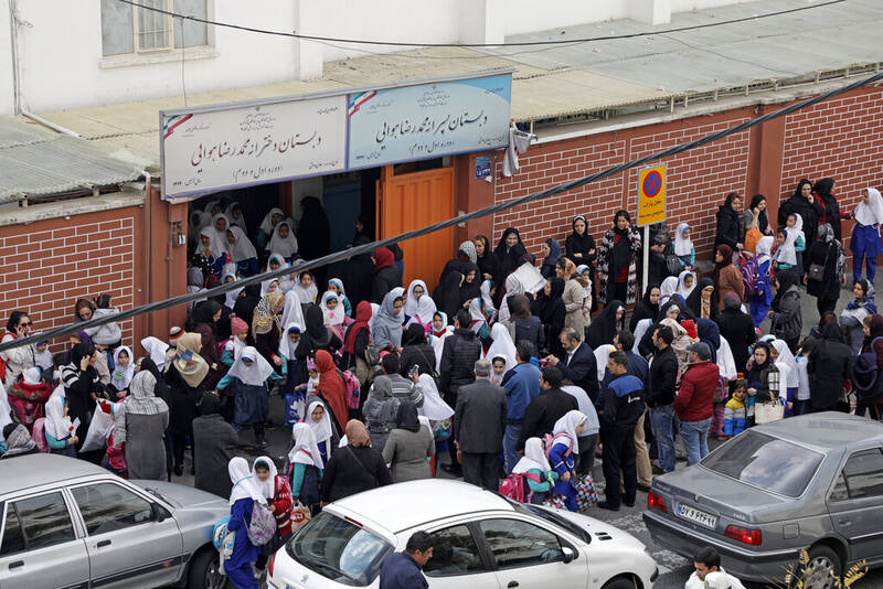 مدارس،آموزان،دانش،رانندگان،پياده،ترافيك،مدرسه،سرويس،بازگشايي ...