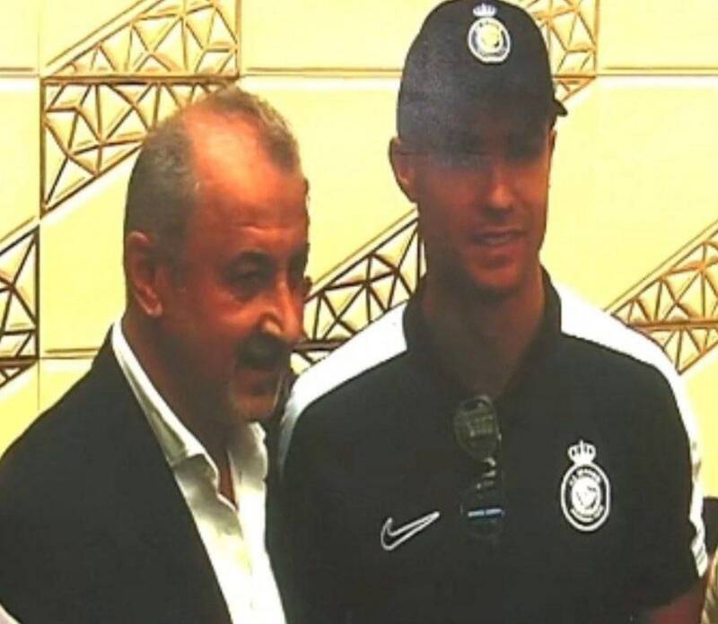 عکس یادگاری درویش با رونالدو