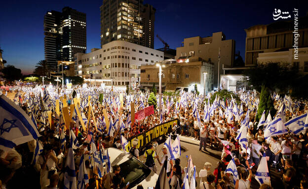 بالاگرفتن دعوای صهیونیستها/ نتانیاهو: معترضان با ایران همدست شدهاند/ لاپید: اظهارات نتانیاهو نشان دهنده اختلال در درک او از واقعیت است/ گانتس: به جای سرزنش معترضان، کودتای قضائی را متوقف کنید + عکس