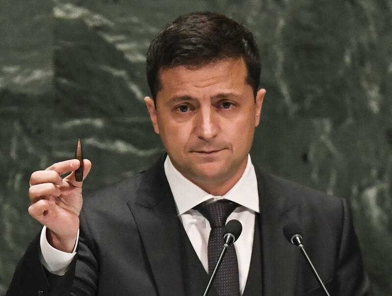 مواظب کیفپولهایتان باشید: زلنسکی به شهر برگشته است!