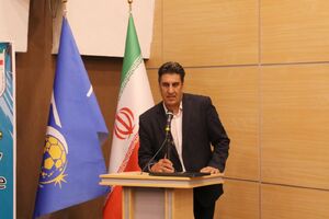 افشاریان: رایزنی می‌کنیم تا تجهیزات VAR در ایران بماند