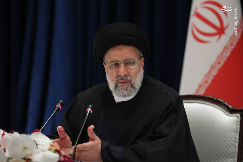 عکس/ نشست رئیسی با رهبران ادیان الهی