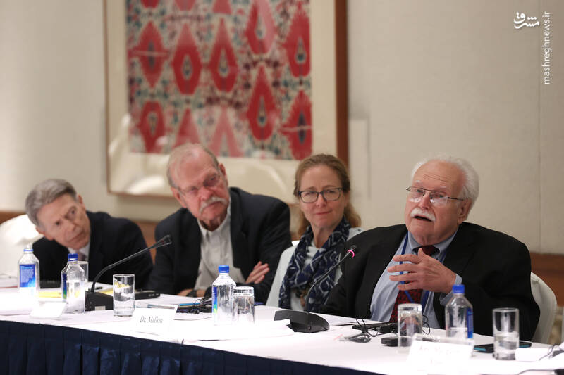 عکس/ نشست رئیسی با رهبران ادیان الهی