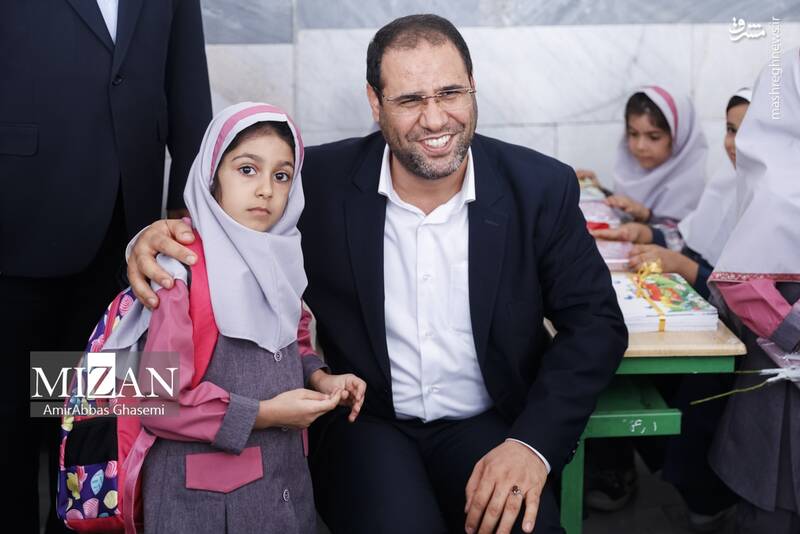  صحرایی وزیر آموزش و پرورش در جشن شکوفه ها تهران