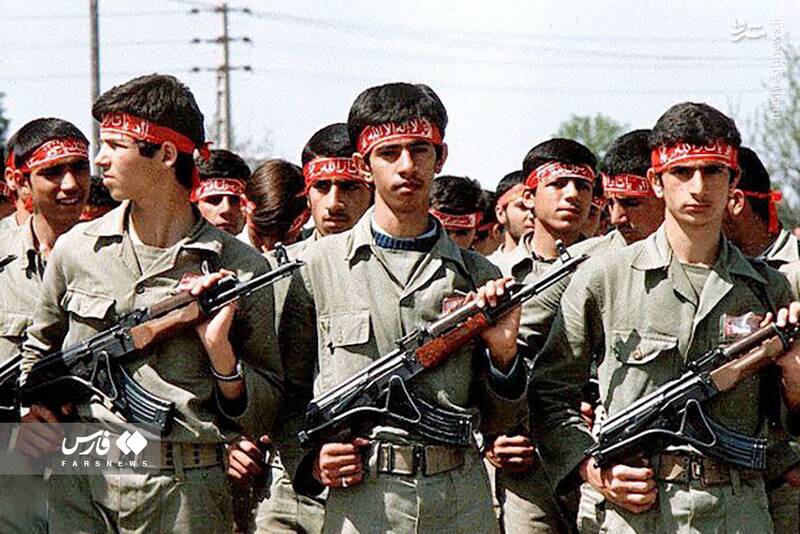 عکس/ حضور نوجوانان در «دفاع مقدس»