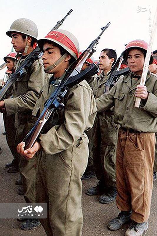 عکس/ حضور نوجوانان در «دفاع مقدس»