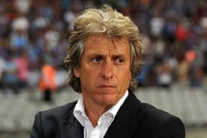احتمال اخراج سرمربی الهلال قبل از بازی با نساجی!