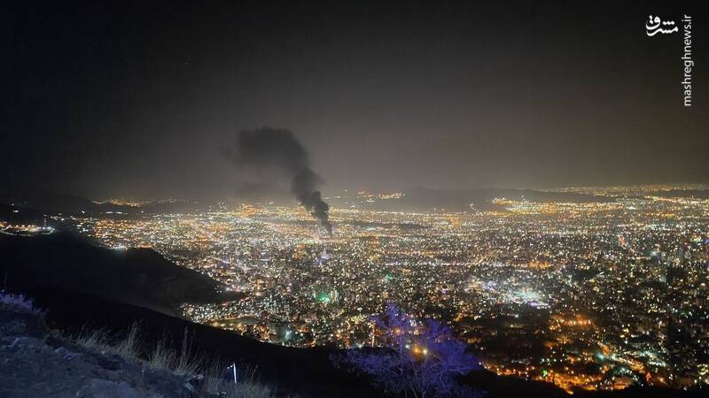 آتشسوزی در یکی از انبارهای وابسته به وزارت دفاع +عکس