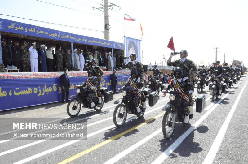 مراسم رژه نیروهای مسلح در استان سیستان و بلوچستان