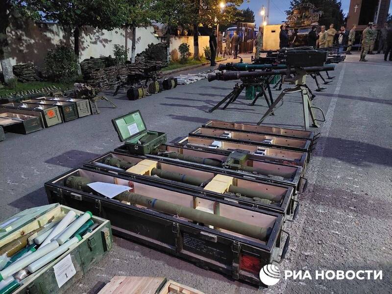 باکو این سلاحها را مصادره کرد/عکس