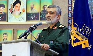 سردار حاجی‌زاده:‌ دولت عراق با اقتدار در حال خلع سلاح تروریست‌هاست - کراپ‌شده