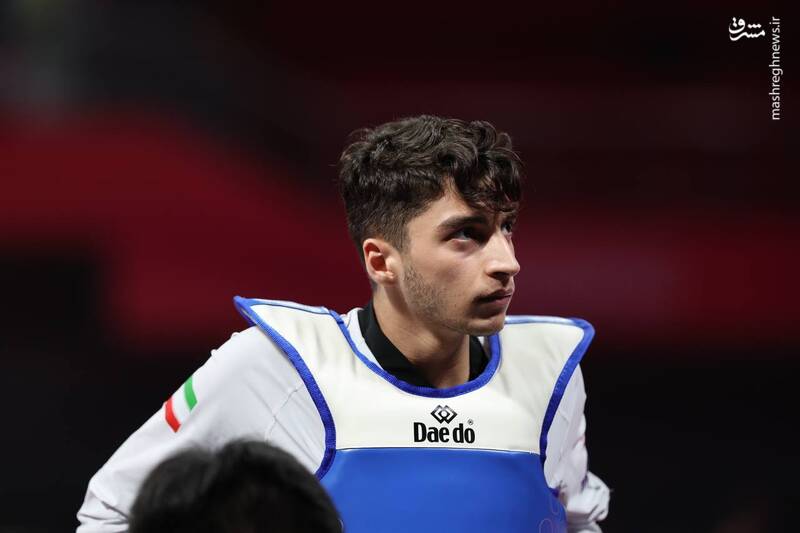 عکس / حسین پور به فینال تکواندو رسید 11