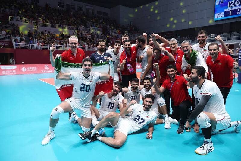 هتتریک والیبال ایران در قهرمانی بازیهای آسیایی/ اولین طلای کاروان به نام بلندقامتان +فیلم