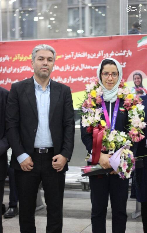 استقبال از بانوان مدالآور ایران در فرودگاه + عکس 3