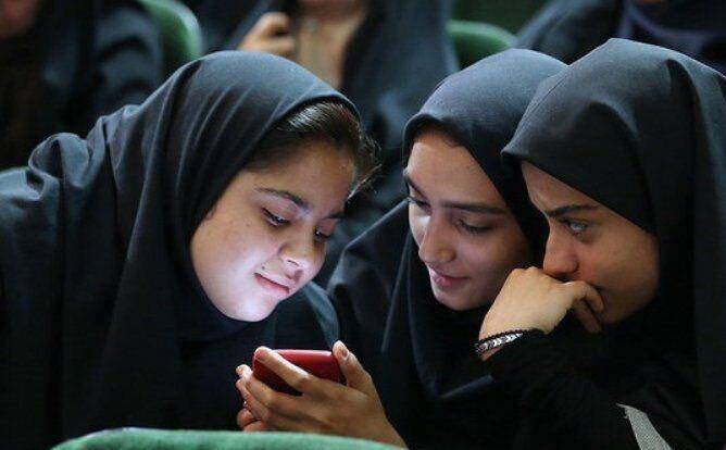 چرا پای موزیک دافی به مدرسه باز شد؟! 2