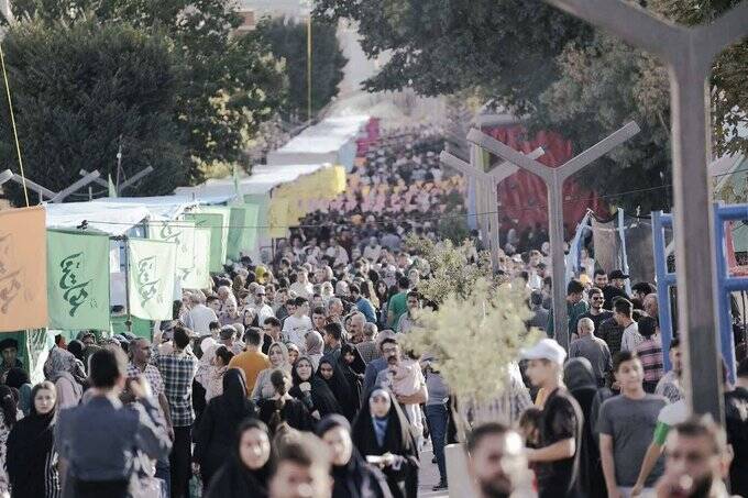 مردم کردستان اینطور پاسخ تفرقه افکنی را دادند +عکس