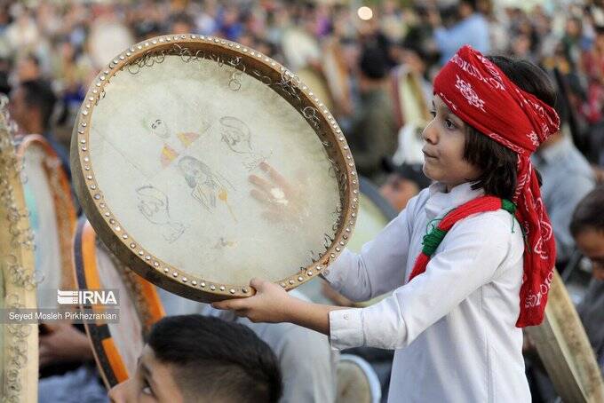 مردم کردستان اینطور پاسخ تفرقه افکنی را دادند +عکس