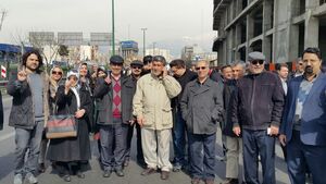 صفآرایی سه طیف درونی جبهه اصلاحات در انتخابات مجلس / اصلاحطلبان سرگردان میان رادیکالیسم خیابانی و مبارزه پارلمانی