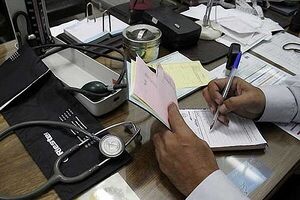 تمدید بیمه 5 دهک اول جامعه تا فروردین 1403