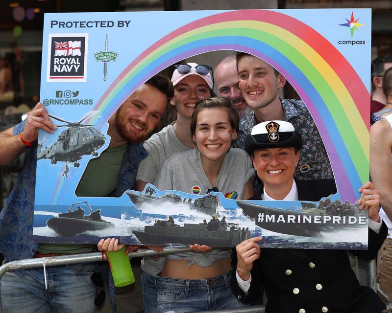 تغییر «ضمایر» در نیروی دریایی سلطنتی برای احساس راحتی دگرباشان جنسیتی!