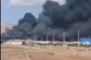 فیلم/ آتش‌سوزی مهیب در کارخانه‌ای در بناب