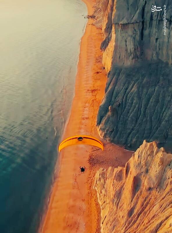 پرواز بر فراز ساحل زیبای تبن