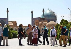 فیلم/ نخستین گردشگران روسی بدون روادید وارد ایران شدند