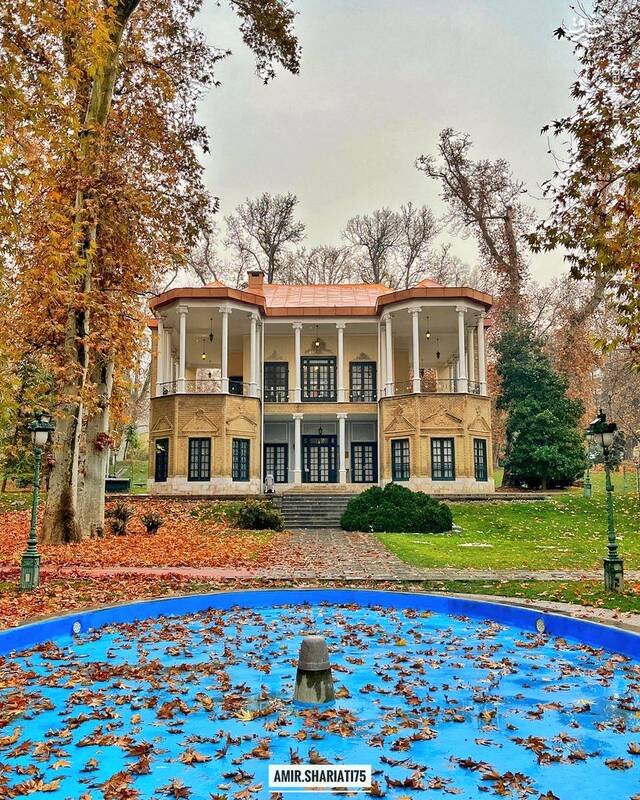 نمایی از پاییز زیبا در کاخ موزه نیاوران