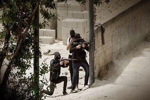 محاصره نظامیان صهیونیست در یک پایگاه در اطراف نوار غزه