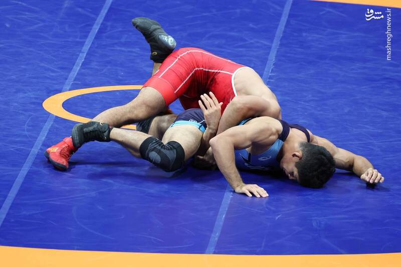 عکس / ضرب اولین طلای کشتی آزاد در هانگژو 2