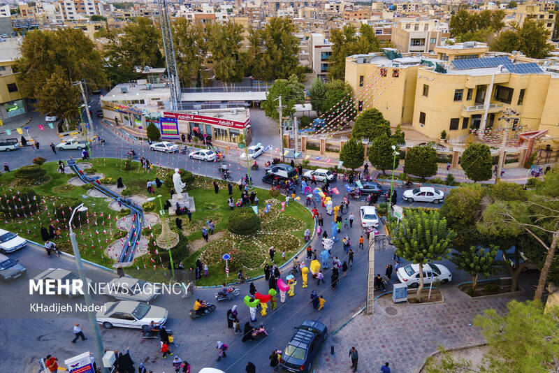 کاروان عروسک ها