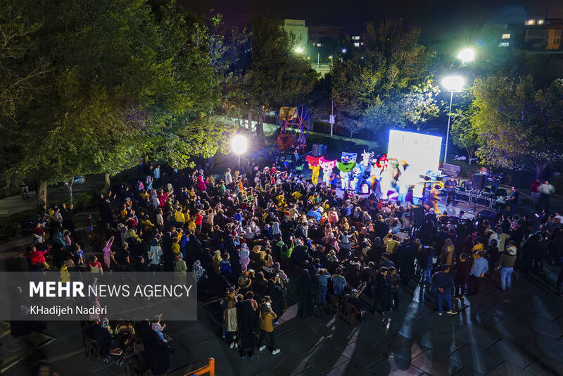 کاروان عروسک ها