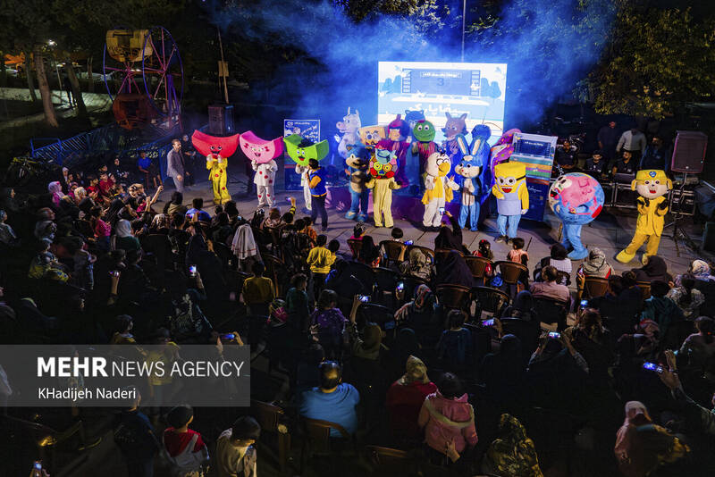 کاروان عروسک ها