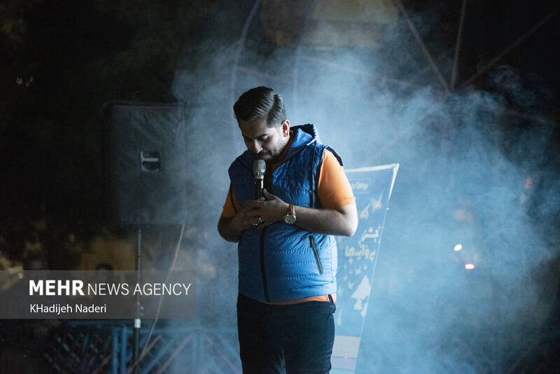 کاروان عروسک ها