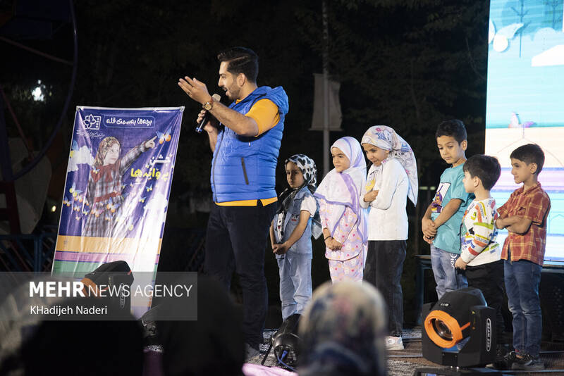 کاروان عروسک ها