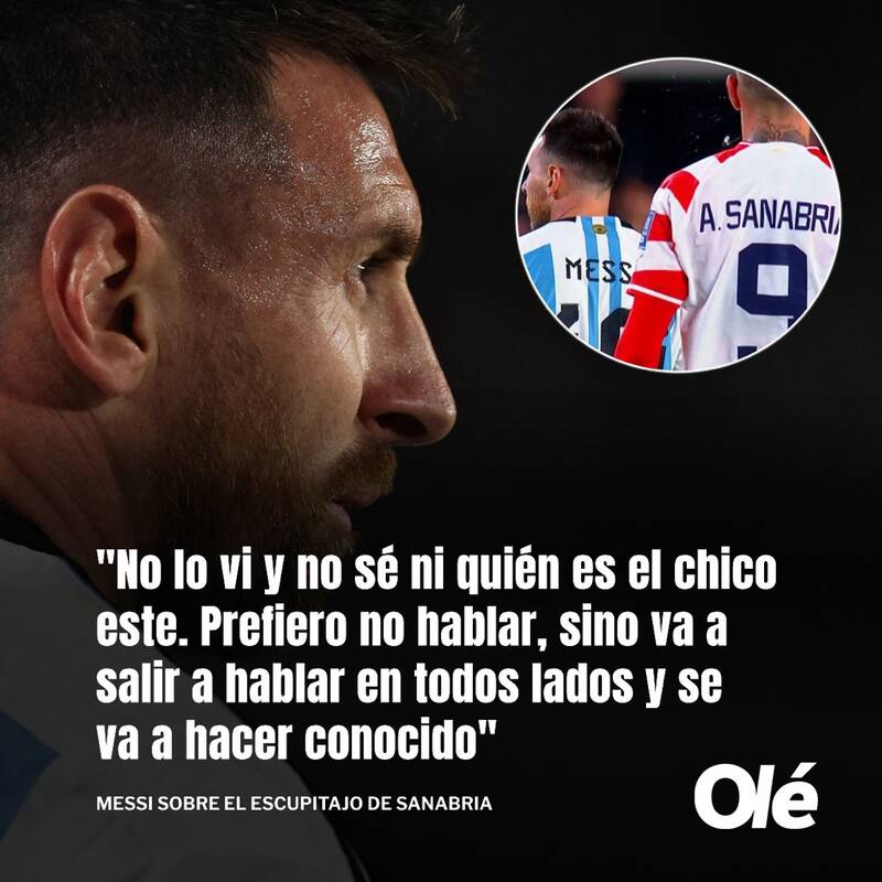 واکنش مسی به پرتاب آب دهان مهاجم پاراگوئه +عکس