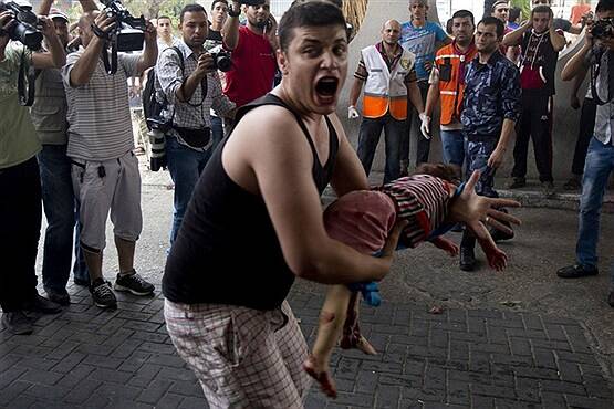 وقتی هر ۲۰ دقیقه ۱ کودک شهید میشود!+ عکس و فیلم