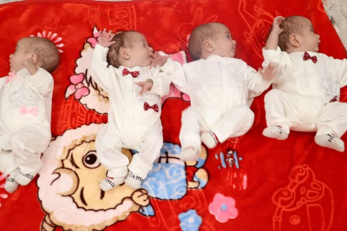 هدیه مقام معظم رهبری به دست چهار قلوهای بویراحمدی رسید 3