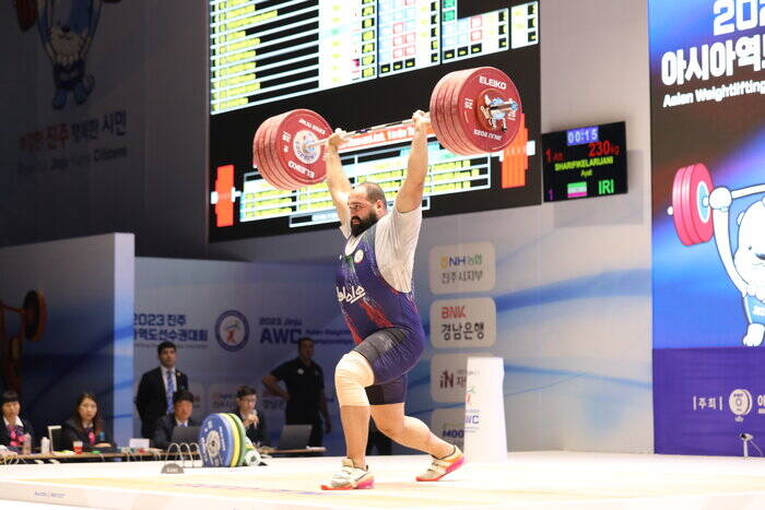 شریفی: عنوان توریست ورزشی در شان پولادمردان نبود