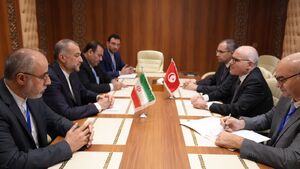 امیرعبداللهیان با وزیر خارجه تونس دیدار کرد