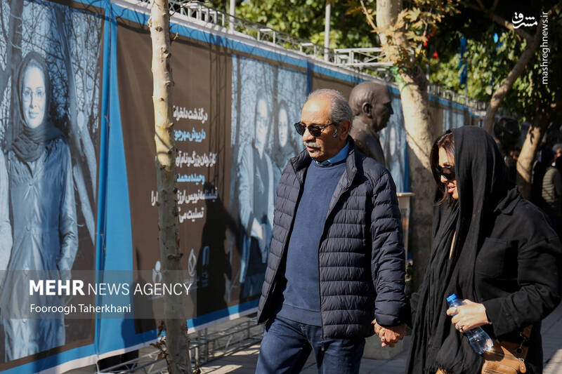 مراسم تشییع داریوش مهرجویی و همسرش + عکس و فیلم 7