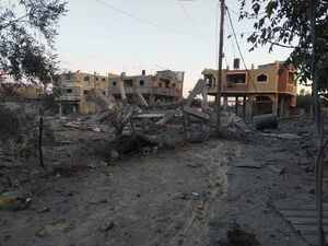 نتیجه بمباران‌های جنگنده‌های اسرائیلی در خان یونس