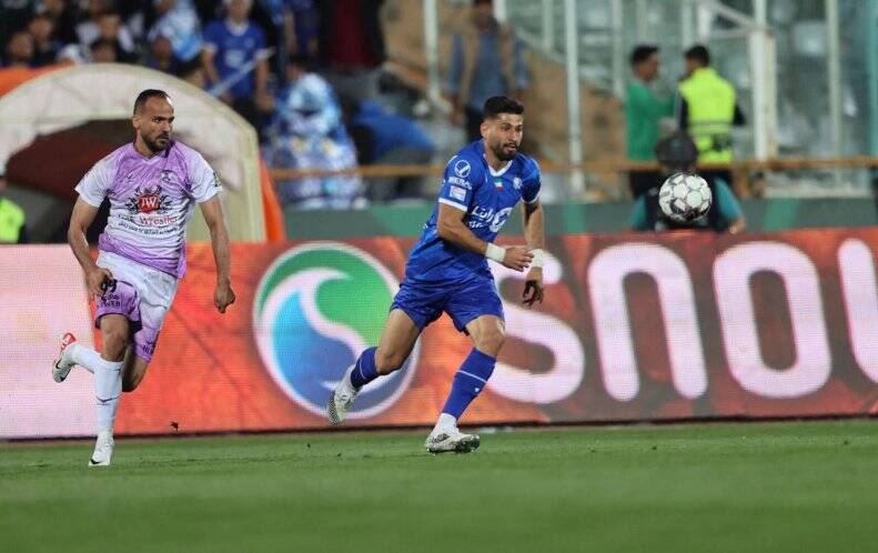 بازگشت طلایی استقلال با شکست تیم فکری