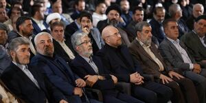 حواشی همایش انتخاباتی 4000 نفری جبهه انقلاب + فیلم